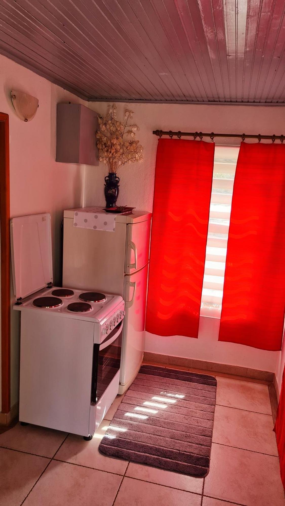 Holiday Home Radocaj スルニュ エクステリア 写真