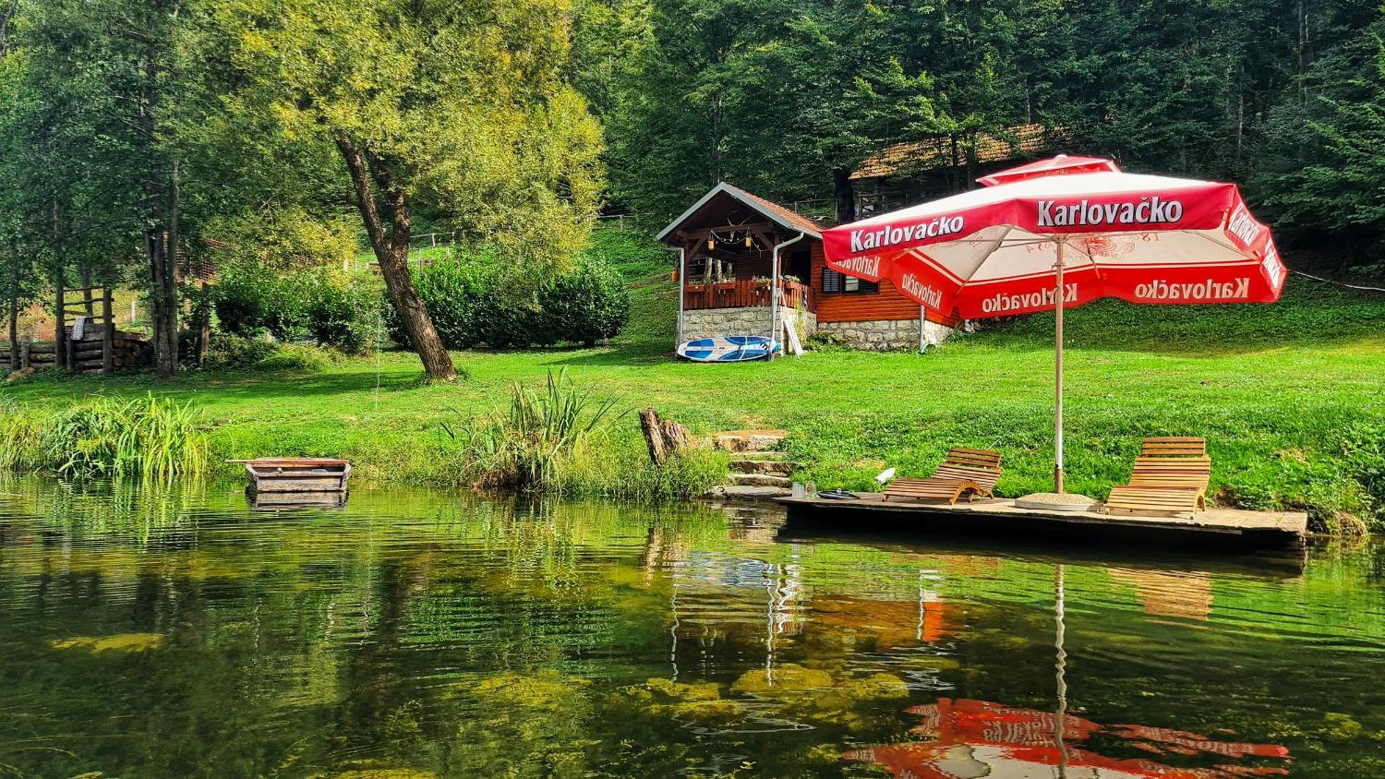 Holiday Home Radocaj スルニュ エクステリア 写真